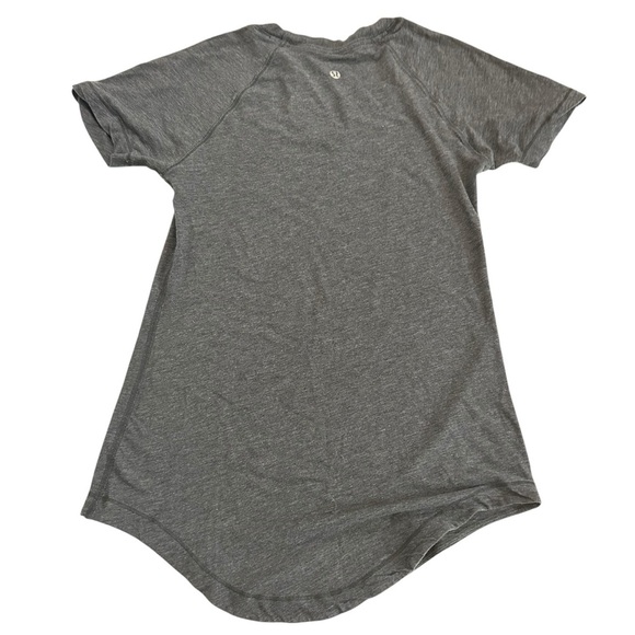 Lululemon Athletica Gray Relaxed Short Sleeve Tee - Picture 2 of 3